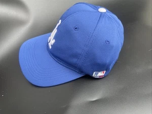 Vintage Dodgers Fitted Blue Hat Flexfit - Picture 1 of 4