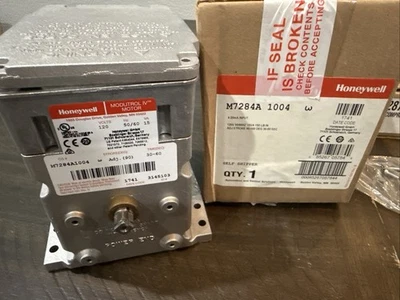 HONEYWELL M7284A-1004 Modutrol IV Motor M7284A1004 NEW - Image 1 of 4