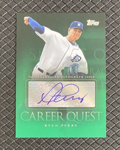 RYAN PERRY 2009 Topps Updates & Highlights Career Quest Green Auto Tigers