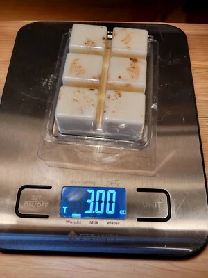 3 盎司 6 克拉盐和夏季白色/橙色香氛熔体 — 第 1/4 张图片