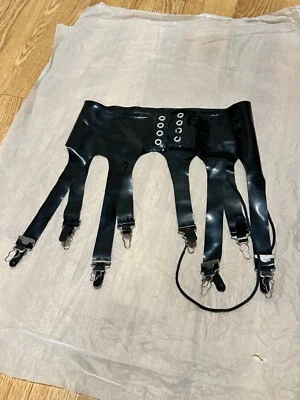 Liguero látex usado talla xs-sm 8 clips Foto 1 de 3
