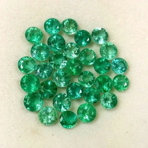 8,82ct Natürlicher Smaragd Rund 4-4,5mm Schön Grün Guter Glanz Edelsteine Posten Gute Qualität - Bild 1 von 3
