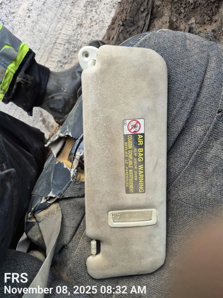 TAN LEFT SUN VISOR 7432033D10A2 2013-2015 LEXUS ES300H Foto 1 de 4