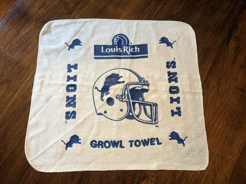 Vintage Detroit Lions Growl Towel 15" x 15" Louis Rich Lions Helmet and Logo Cover
