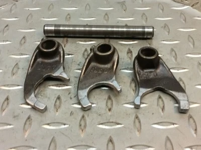 Honda XR200R XR 200R 1983 81-83 palanca de cambios horquillas eje Foto 1 de 4