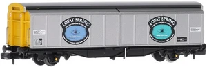 373-604 Graham Farish N Gauge VGA Van 'Lovat Spring' Grey & Yellow (Pre-Owned) - Picture 1 of 1