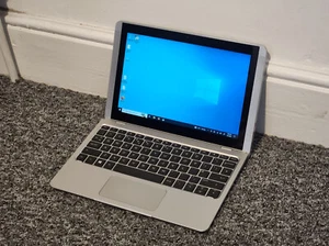 HP Pavilion X2 10.1" 2 in 1 Laptop - 4GB RAM - 64GB SSD - Intel - Free P&P - Picture 1 of 9
