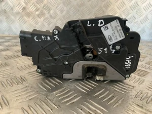 Serrure Fermeture Porte Latérale Droit - FORD GRAND C-MAX II (2) AM5A-U26412-CC - Picture 1 of 4