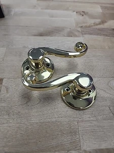 Kwikset Lido Dummy Lever Set Antique Gold Handle New 488LL LH and RH - Picture 1 of 4