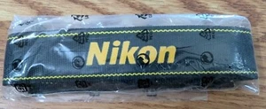 Nikon AN-DC1 Camera Shoulder strap for SLR F100 N80 FM2 F3 FG D3400 D7200 D90 - Picture 1 of 4