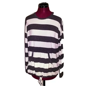 Kensie Top Black White Women Kangaroo Pocket Striped Size Medium Knit - Picture 1 of 7