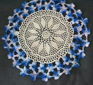 Vintage Hand Crochet Lace Doily Round Table Topper BLUE WHITE FLOWERS - Picture 1 of 4