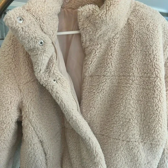 Chaqueta de peluche Sherpa beige recortada de piel sintética polar abrigo de invierno talla XL para mujer Foto 1 de 1