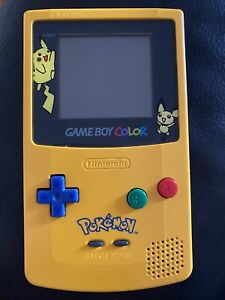 Game boy color édition pokemon Pikachu