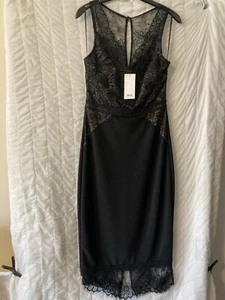 Lipsy/Next Black Artwork V Neck MIDI Dress Size 8 BNWT  - Picture 1 of 12