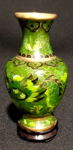 Vintage Chinese Cloisonné Enamel Year of the Dragon Emerald Green Vase & Stand - Picture 1 of 7