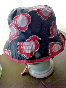 Old Navy Young Girls Bucket Hat Size Small Navy Pink Floral Chin Strap Hook Loop - Picture 1 of 8