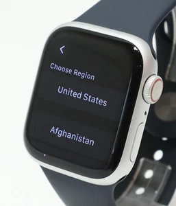 Apple Watch Series 9 Aluminum Case 41mm (GPS + Cellular) Silver MRPY3LW/A - Photo 1 sur 17