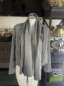 Cabi #3904 Hahnentritt Jacke I vorne offen Schal schwarz weiß Academia Größe Small - Bild 1 von 10