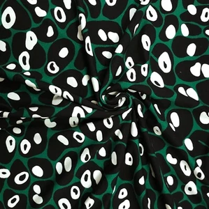Viskosejersey mit Tierfellmuster Meterware, leoparden Motiv grün, Stretch - Bild 1 von 4