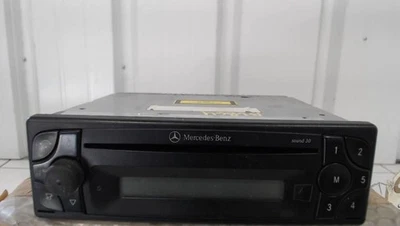Autorradio original MERCEDES VANEO 414 A4148200286 - Imagen 1 de 4