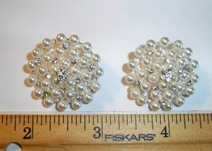 Set of 2 Faux & Rhinestone Pearl Shank 1" Buttons Silver Tone - NEW Unused - Picture 1 of 1