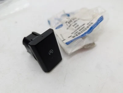 New Genuine Ford Transit MK8 2014-on Engine Stop Start Button Switch 1835974 - Image 1 of 2