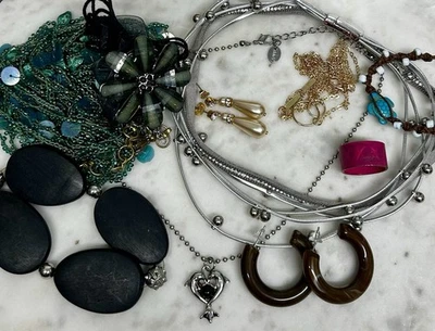 Necklace Earring Bracelet Gem Branded Reseller Vintage Bundle Beaded Chain  - Image 1 of 4