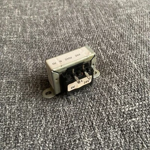 Transformador Johnson & Starley 1000-0515730 24V HI-SPEC J25 HI-SPEC J32 - Imagen 1 de 5