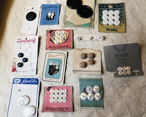 Antique Vintage Carded Buttons, Mostly Pearls - Picture 1 of 9
