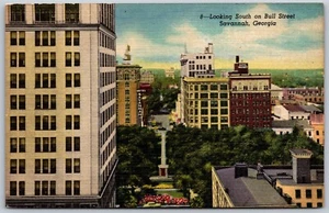Cartolina vintage Savannah Georgia GA guardando a sud su Bull Street anni '50 vista lino - Foto 1 di 2