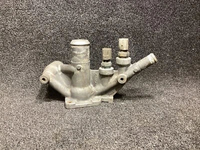 Colector de refrigerante Ford Escort SOHC SPI2000 97-02 2,0 L f7ce8594ac Foto 1 de 2