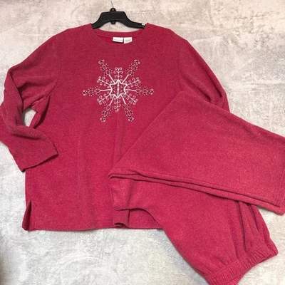 White Stag Plus 22/24 Plus Snowflake Lounge Pajama Set Embroidered Top Pant Cozy - Image 1 of 4