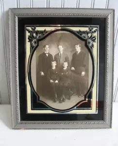 Cuadro Art Deco de Colección con inusual Bonito Reverso Pintado Estera Estera Identificado Hombres - Imagen 1 de 12