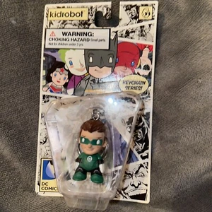 Kidrobot DC Comics Green Lantern Vinyl Figure Keychain NEW Toys Justice League - Picture 1 of 6