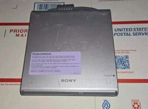 Sony External 8x Speed DVD-ROM Disk Drive PC Card/PCMCIA - White (PCGA-DVD51) - Afbeelding 1 van 5