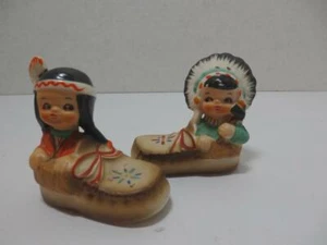 Vintage Indian Girl Boy inside a Moccasin made in Japan - Picture 1 of 6