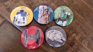 2018 SDCC EXCLUSIVE HALLMARK STAR WARS BUTTON SET OF 5 HAN SOLO R2-D2 PORG FETT - Picture 1 of 1