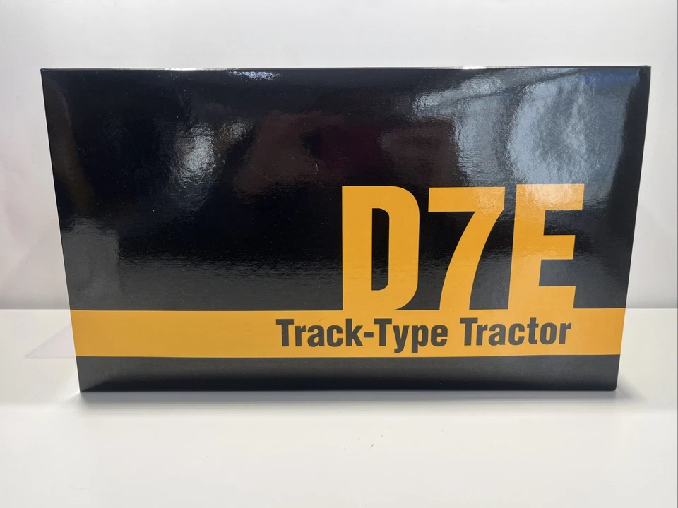 CATERPILLAR D-7E BULLDOZER TRACK TYPE TRACTOR WITH DRAWBAR BY CCM - Image 1 of 4