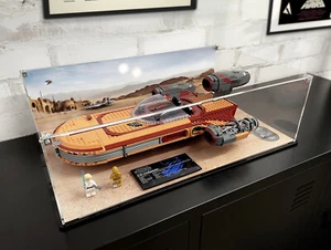 Estuche de exhibición BRIXBOX para LEGO® Star Wars UCS Luke Skywalker's Landspeeder 75341 - Imagen 1 de 19
