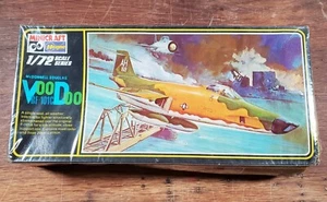 Hasegawa/Minicraft RF-101C Voodoo Maßstab 1:72 Factory Sealed - Bild 1 von 7