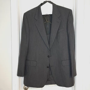 Connoisseur Mens Wool Suit Slate Gray Red Pin Stripe Sz 41T Pleated Pants 34x29 - Picture 1 of 8