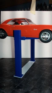Model Car Twin Post Lift 1:24 1:25 scale Diorama - Picture 1 of 6