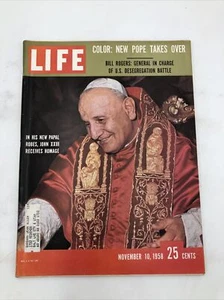 VTG Life Magazine November 10 1958 - Papal Robes / John XXIII Receives Homage - Picture 1 of 4