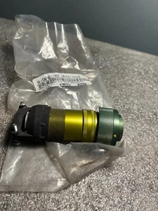 IA-CA040-1907 CONNECTOR STRAIGHT PLUG SIZE 28 GREEN ANODIZED IA-CEN - Picture 1 of 2