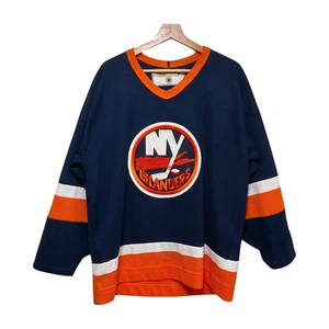 Vintage 90s KOHO NHL New York Islanders Hockey Jersey Size M Away - Bild 1 von 15