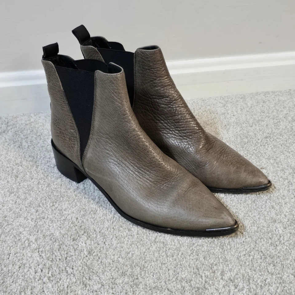 Acne Studios Jensen Taupe Leather Chelsea Boots Women’s Sz 38 Pointed Toe Italy - Image 1 of 4