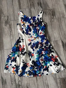 Betsey Johnson Blumenkleid Damengröße 6 Frontreißverschluss Tauchen Garten Party Hochzeit - Bild 1 von 7