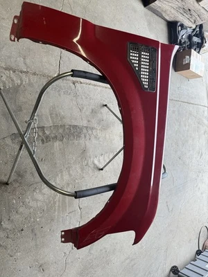 右前乘客挡泥板适用于 2008 - 2010 年福特 F250 F350 F1 Vermillion 红色 — 第 1/4 张图片