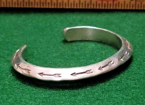 NATIVE AMERICAN OLD PAWN STERLING SILVER STAMPED INGOT HEAVY CUFF BRACELET 6 3/8 - Picture 1 of 24
